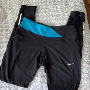 NEW Nike Leggings